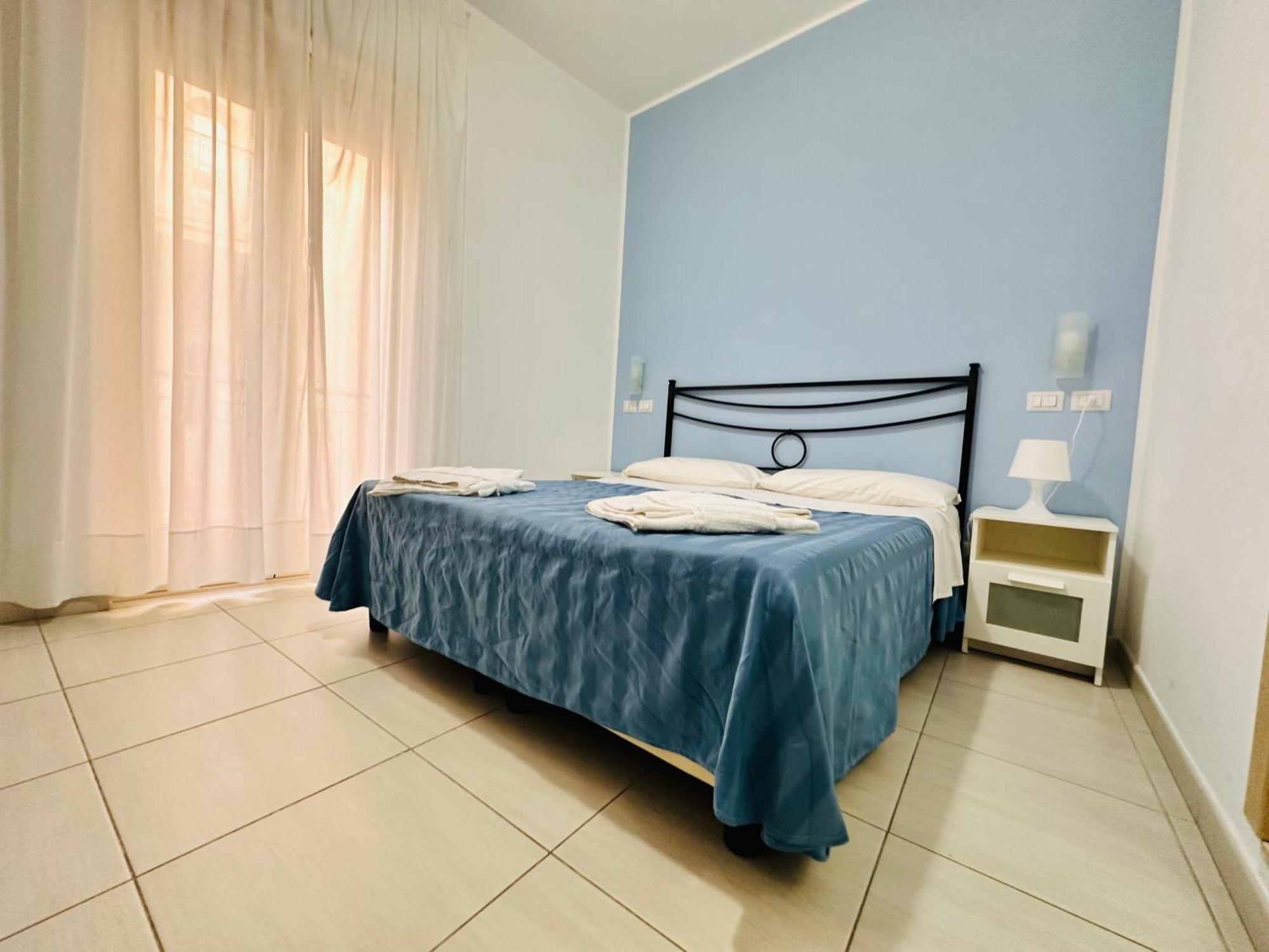 Maniel Beach Hotel Letojanni Εξωτερικό φωτογραφία