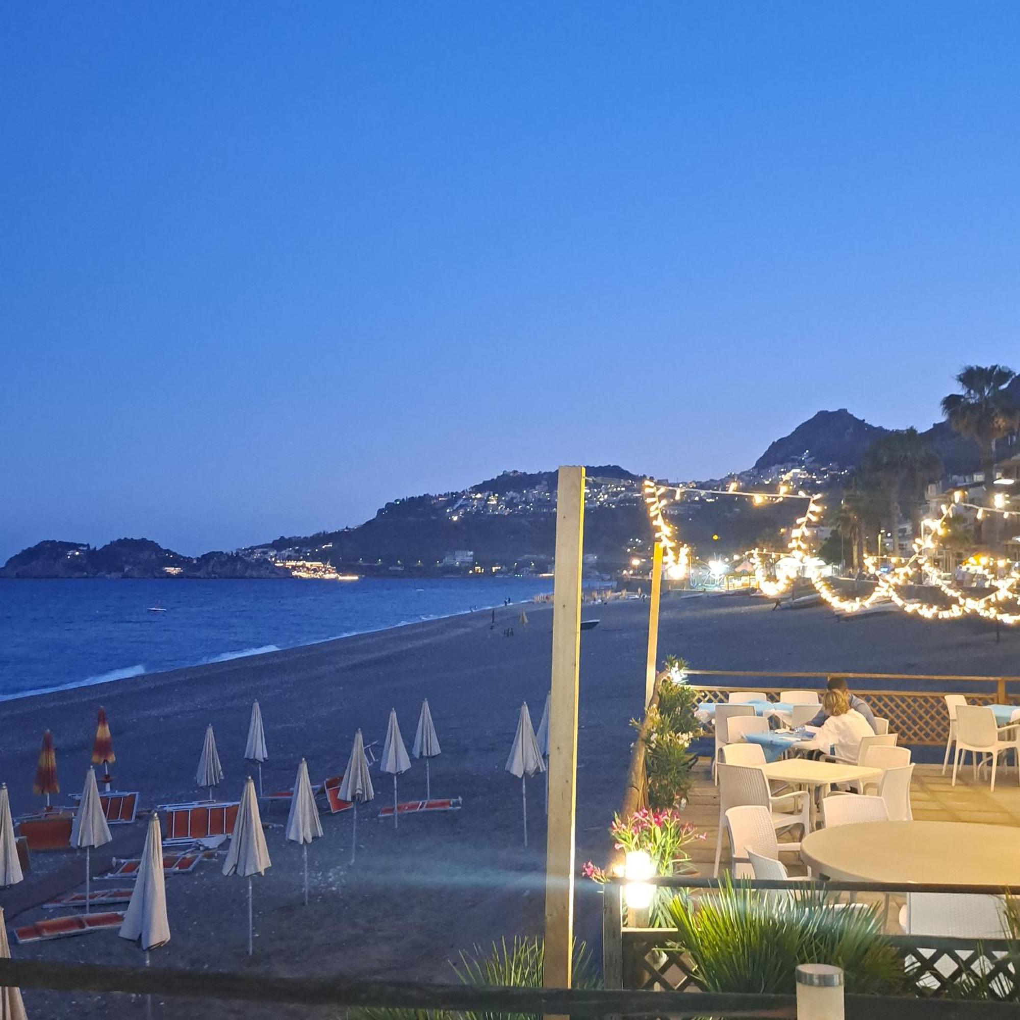 Maniel Beach Hotel Letojanni Εξωτερικό φωτογραφία