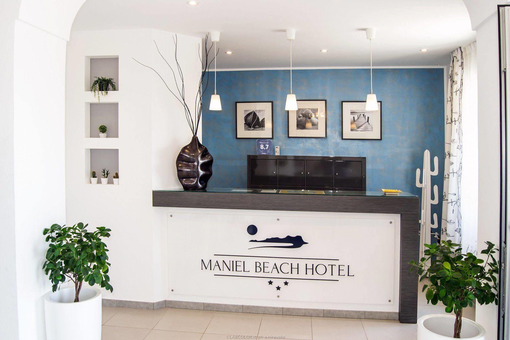 Maniel Beach Hotel Letojanni Εξωτερικό φωτογραφία